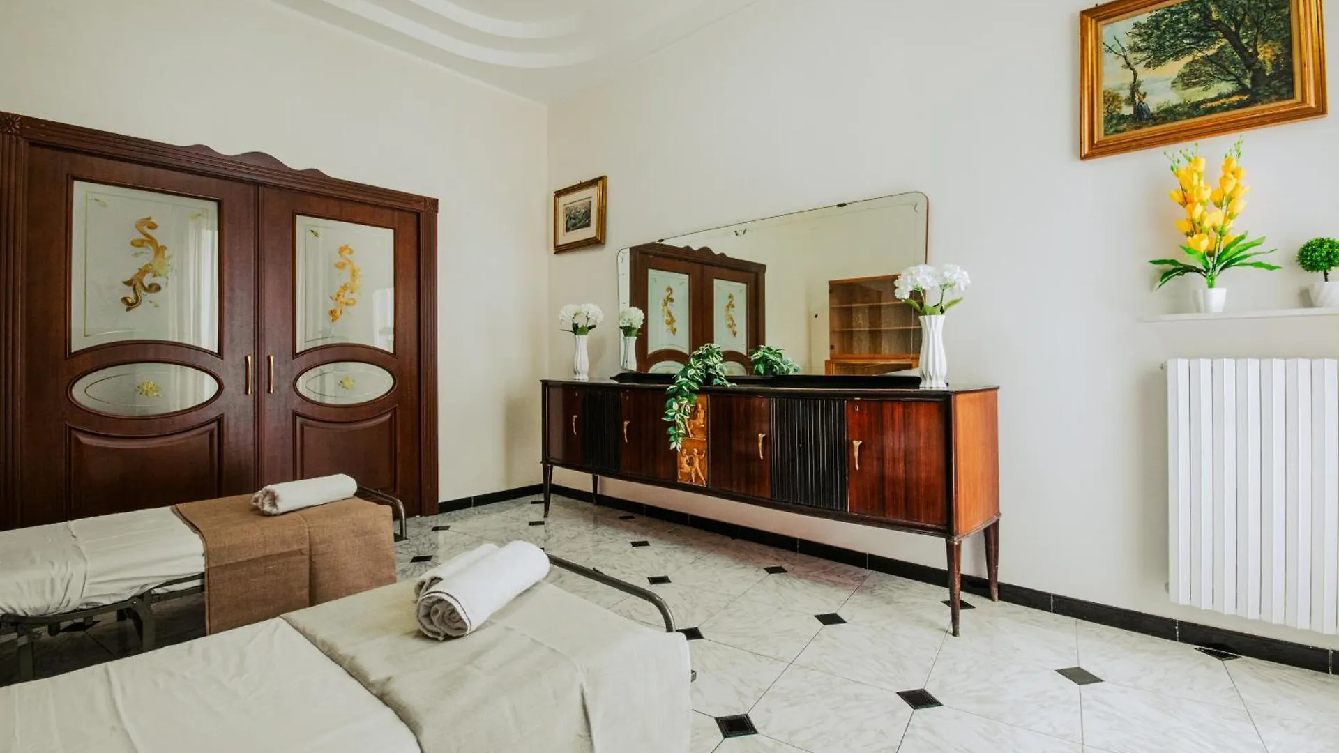 Casa vacanze Regina'S Apartment Napoli Italia