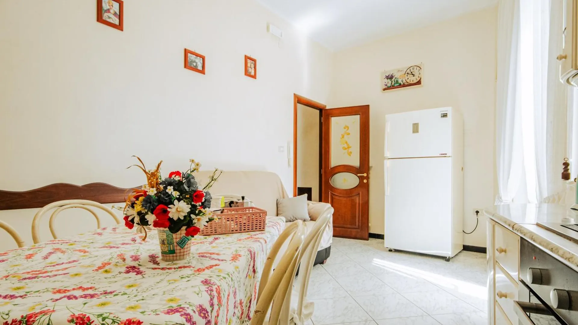 Regina'S Apartment Napoli Casa vacanze